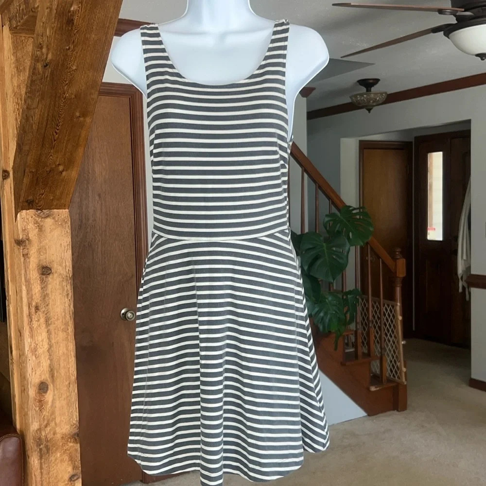 American Eagle Grey | White Striped Criss Cross Back A-Line Dress Size Small
